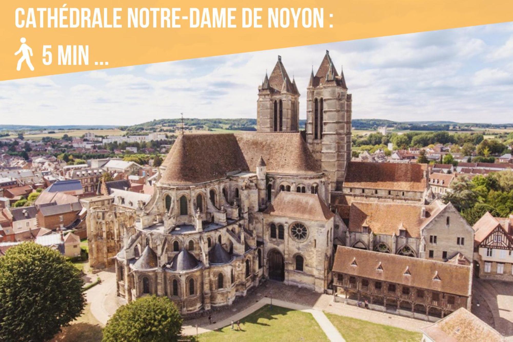 Apartamento No Historico Noyon Eksteriør bilde